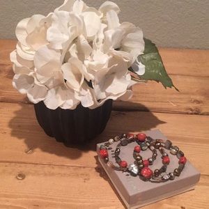 Silpada Sponge Coral Stretch Bracelets